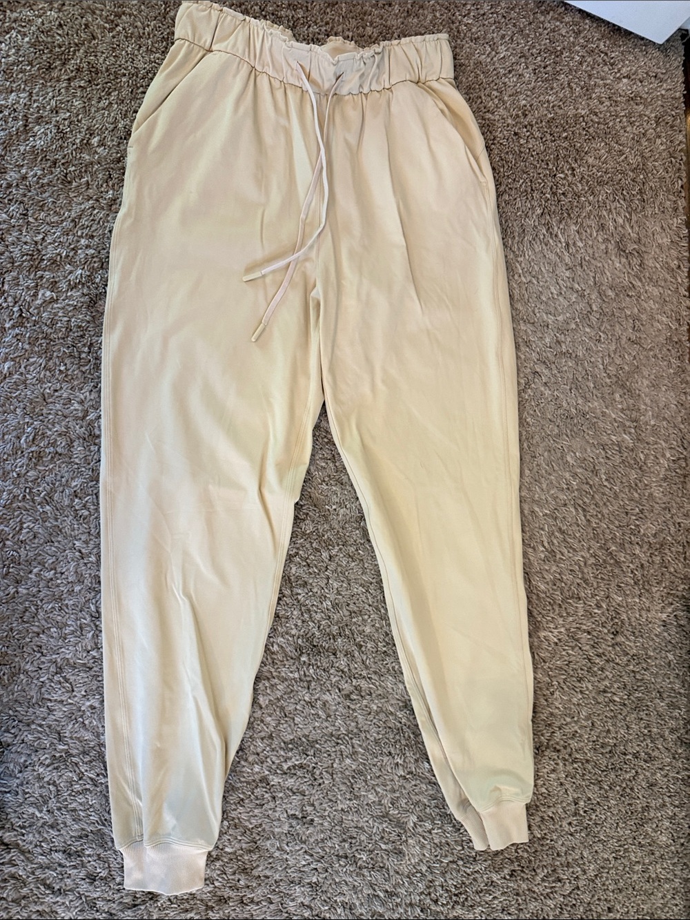 lululemon athletica Women's Cream Drawstring Joggers
